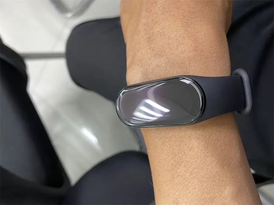 Khách hàng review Vòng đeo tay thông minh Mi Band 7 Đen 13