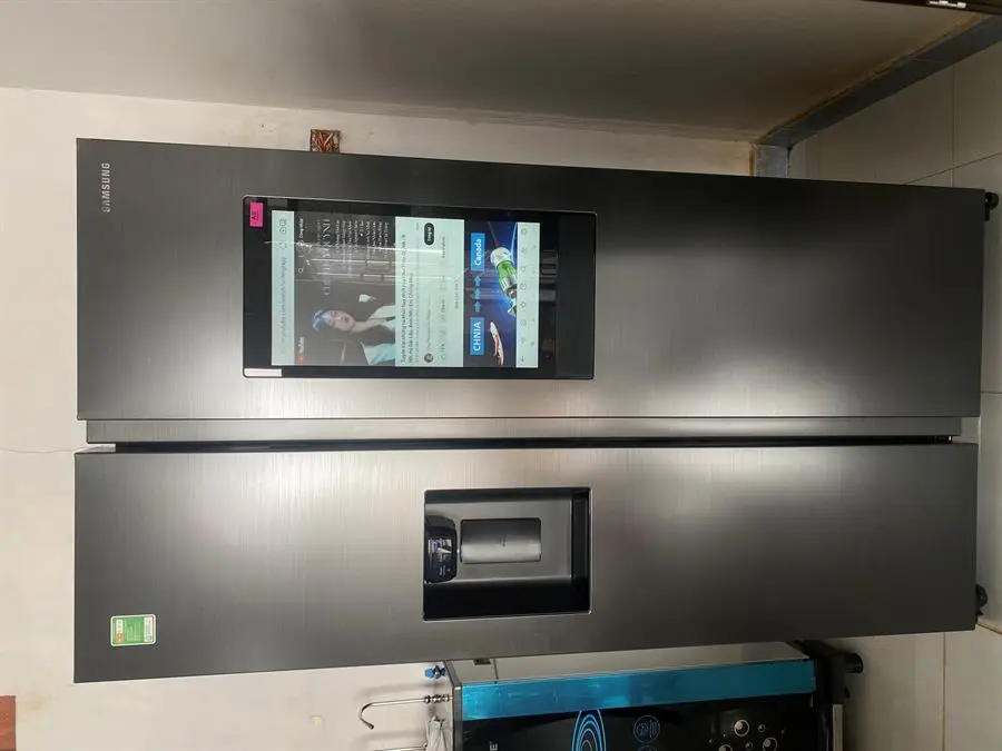 Khách hàng review Tủ lạnh Samsung Inverter 616 lít Side By Side Family Hub RS64T5F01B4/SV 11