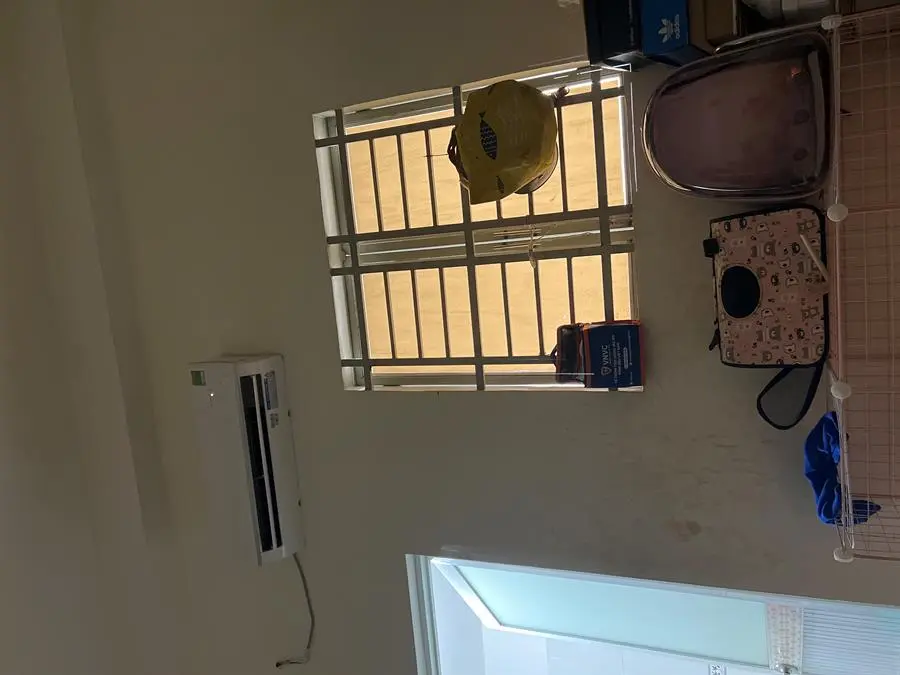 Khách hàng review Điều hòa Midea Inverter 9000 BTU MSAFA-10CRDN8 45
