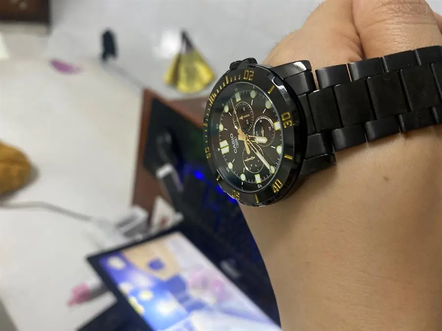 Khách hàng review Đồng hồ CASIO 43 mm Nam MTP-VD300B-5EUDF 3