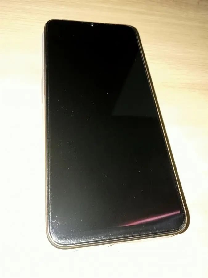 Khách hàng review Điện thoại OPPO A57 64GB 2