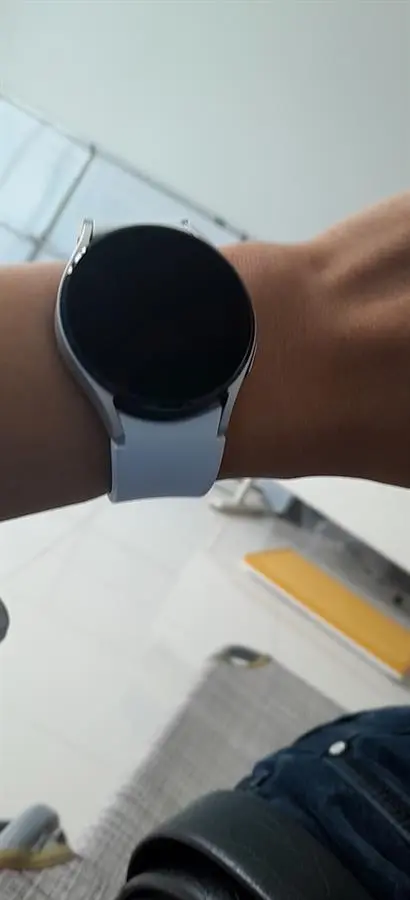 Khách hàng review Đồng hồ thông minh Samsung Galaxy Watch4 40mm 11