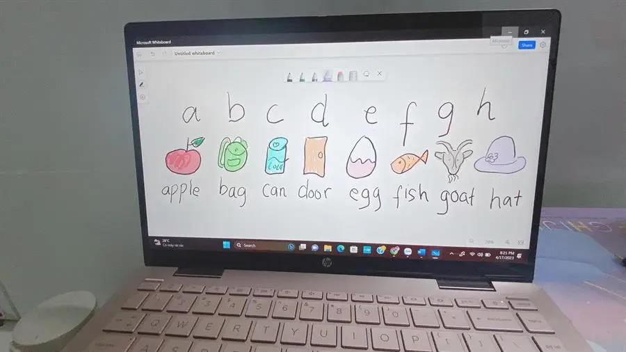 Khách hàng review Laptop HP Pavilion X360 14 ek0134TU i5 1235U/8GB/512GB/Touch/Pen/Win11 (7C0P8PA) 2