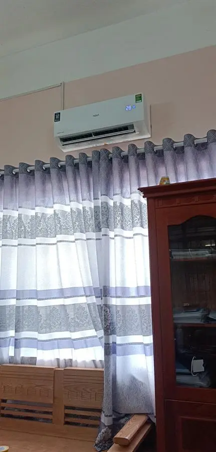 Khách hàng review Máy lạnh Aqua Inverter 1.5 HP AQA-RV13QA 9