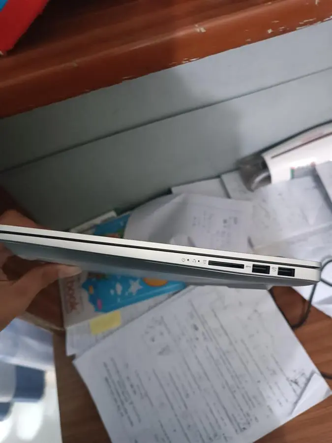 Khách hàng review Laptop Lenovo Ideapad 5 Pro 14IAP7 i5 1240P/16GB/512GB/Win11 (82SH000SVN) 8