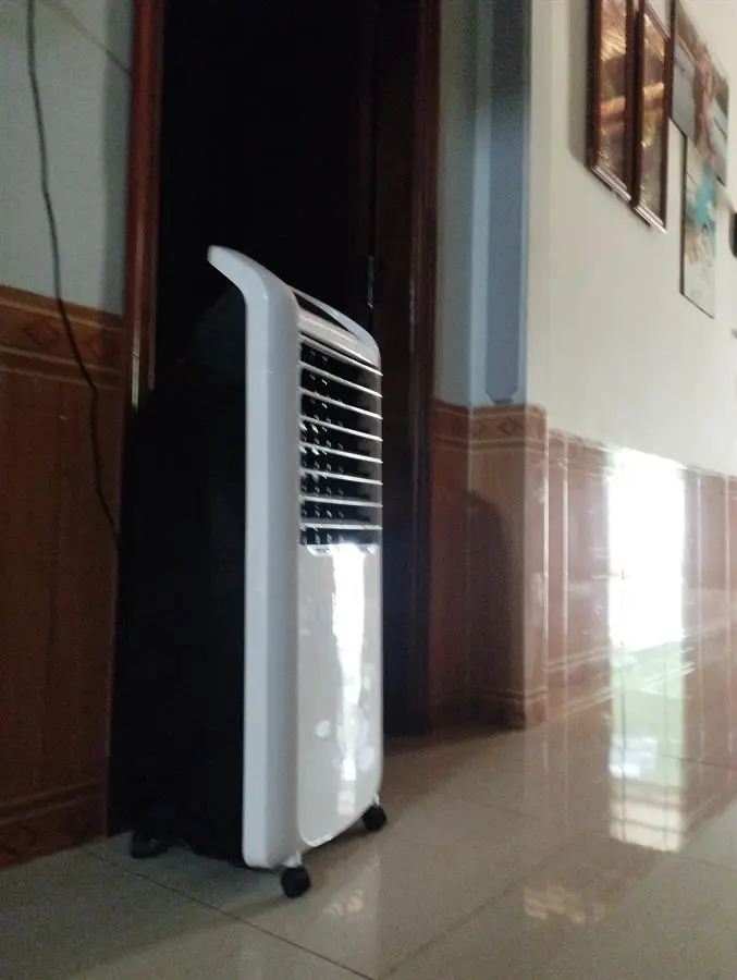 Khách hàng review Quạt điều hòa Midea AC200-19WV 100W 9