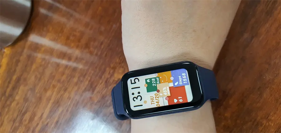 Khách hàng review Vòng đeo tay thông minh Xiaomi Redmi Band 2 9