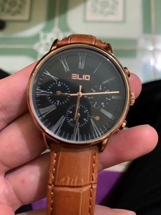 Khách hàng review Đồng hồ ELIO 40 mm Nam EL070-01 1