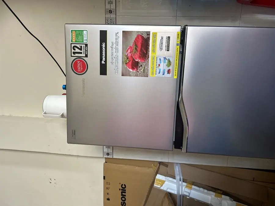 Khách hàng review Tủ lạnh Panasonic Inverter 170 lít NR-BA190PPVN 116