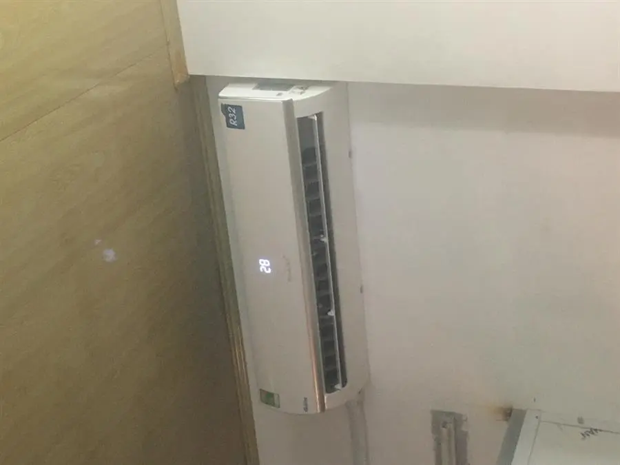Khách hàng review Máy lạnh Funiki Inverter 2 HP HIC18TMU.ST3 9