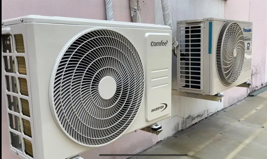 Khách hàng review Máy lạnh Comfee Inverter 1.5 HP CFS-13VDGF-V 23