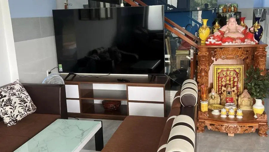 Khách hàng review Smart Tivi LG 4K 75 inch 75UQ8000PSC 2