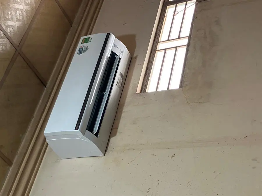 Khách hàng review Máy lạnh Daikin Inverter 1.5 HP FTKB35WMVMV 12