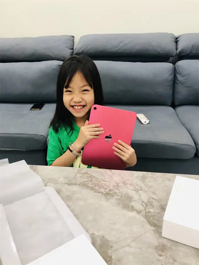 Khách hàng review Máy tính bảng iPad 10 WiFi 64GB 18