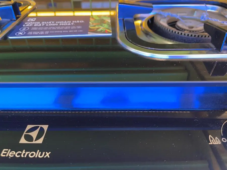 Khách hàng review Bếp ga đôi Electrolux ETG729GKTR 4