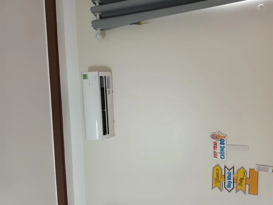 Khách hàng review Điều hòa Midea Inverter 9000 BTU MSAFA-10CRDN8 35