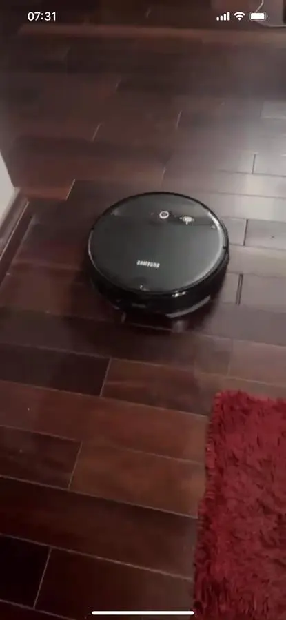 Khách hàng review Robot hút bụi lau nhà Samsung VR05R5050WK/SV 33