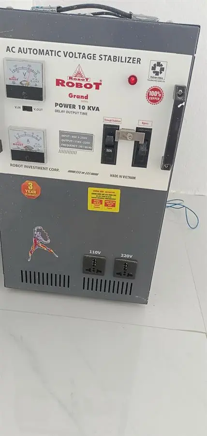 Khách hàng review Ổn áp Robot 1 pha 10KVA 90 1