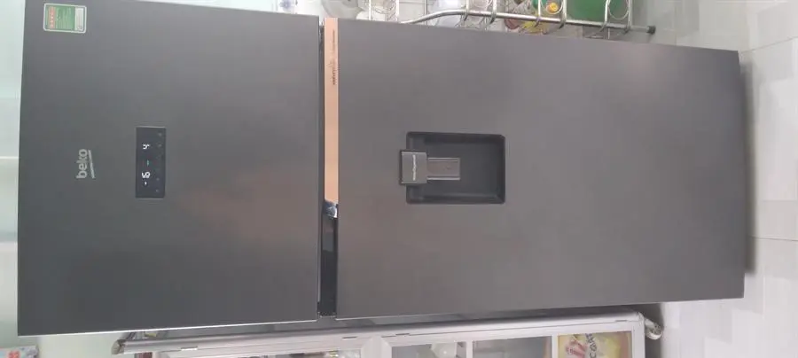 Khách hàng review Tủ lạnh Beko Inverter 375 lít RDNT401E50VZDK 4