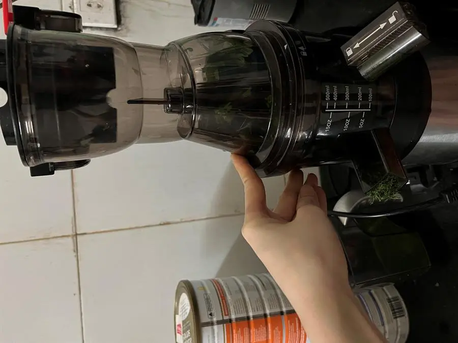 Khách hàng review Máy ép chậm Hafele JE230-BL (535.43.531) 5