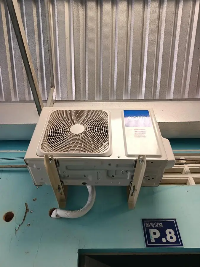 Khách hàng review Máy lạnh Aqua Inverter 1 HP AQA-RV9QA 38