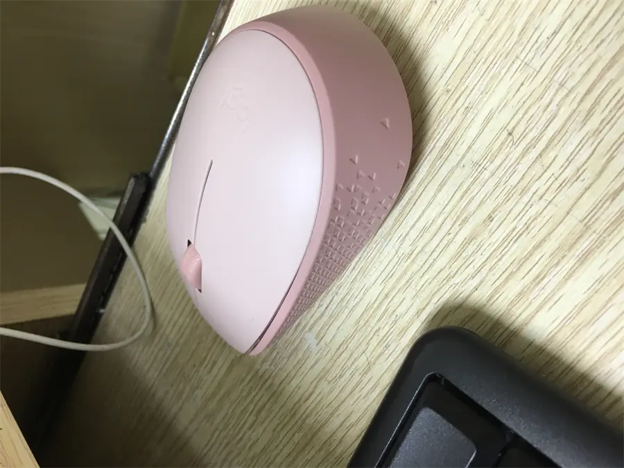 Khách hàng review Chuột Không dây Logitech M171 6