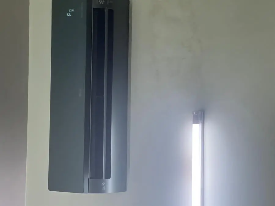 Khách hàng review Máy lạnh LG Inverter 1.5 HP V13APIG 1