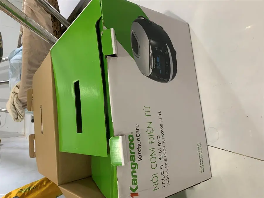 Khách hàng review Nồi cơm điện tử Kangaroo 1.8 lít KG595 4