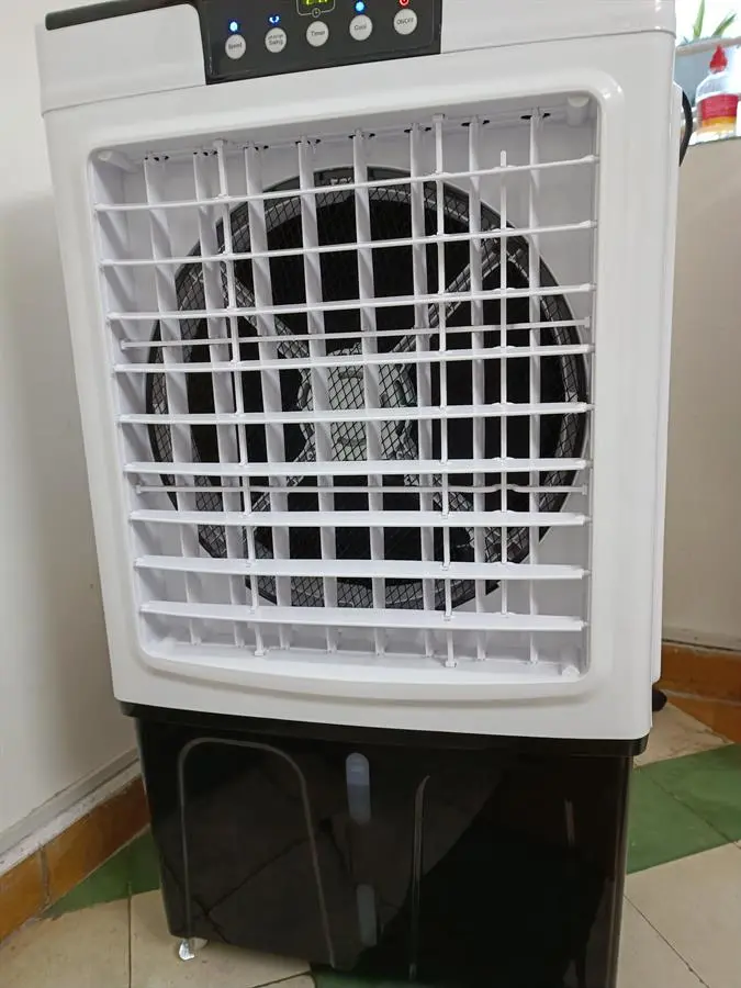 Khách hàng review Quạt điều hòa Midea AC375-19CRH 130W 7