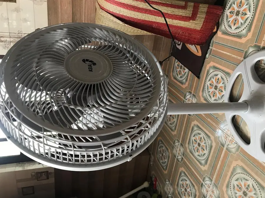 Khách hàng review Quạt đứng Asia 6 cánh VY639990 80W 30