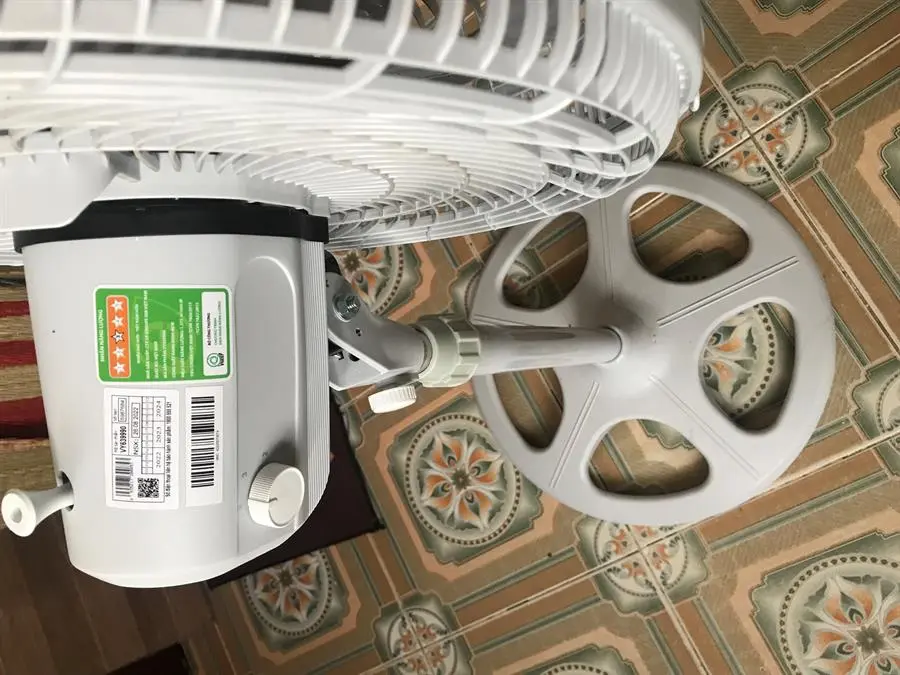 Khách hàng review Quạt đứng Asia 6 cánh VY639990 80W 32