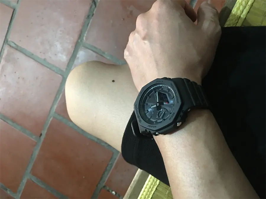 Khách hàng review Đồng hồ G-SHOCK 2100 45.4 mm Nam GA-B2100-1A1DR 3