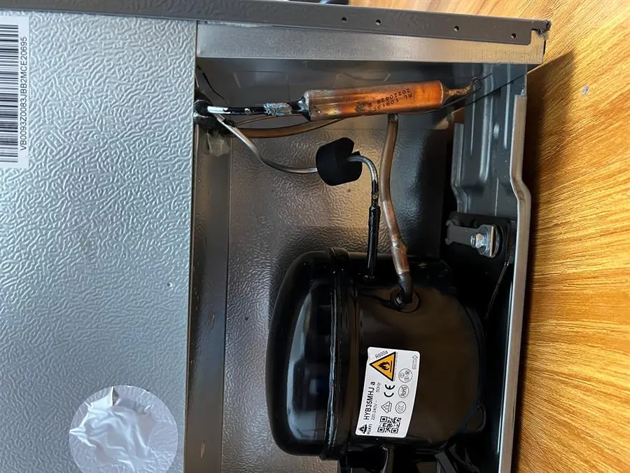 Khách hàng review Tủ lạnh Electrolux 94 lít EUM0930AD-VN 21