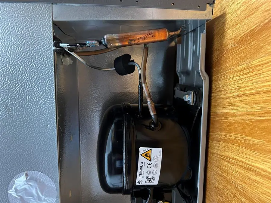 Khách hàng review Tủ lạnh Electrolux 94 lít EUM0930AD-VN 22
