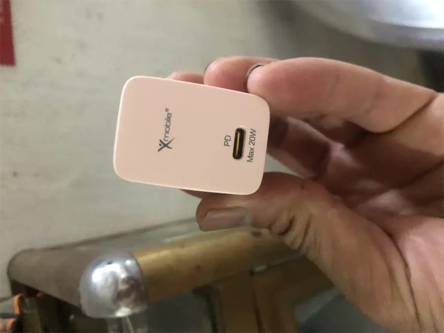 Khách hàng review Adapter Sạc Type C PD 20W Xmobile TC20P 1