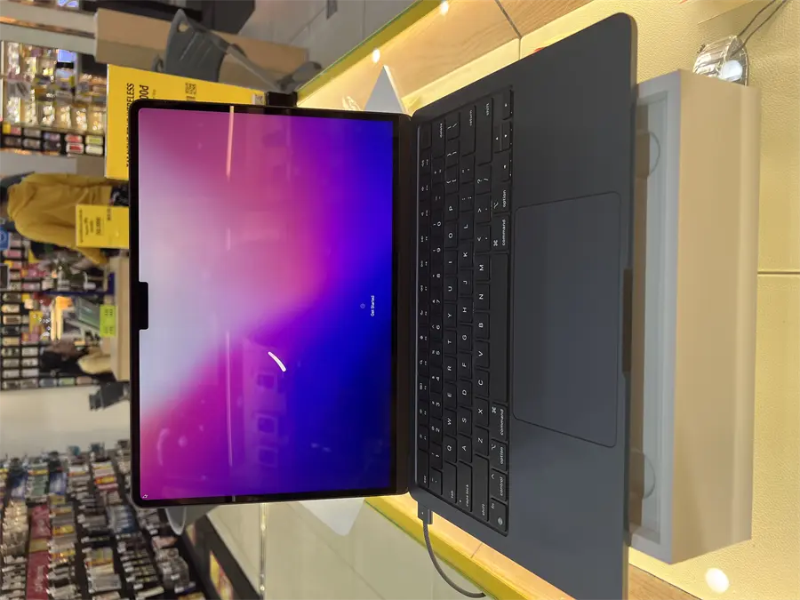 Khách hàng review Laptop MacBook Air 13 inch M2 16GB/512GB/10GPU 2