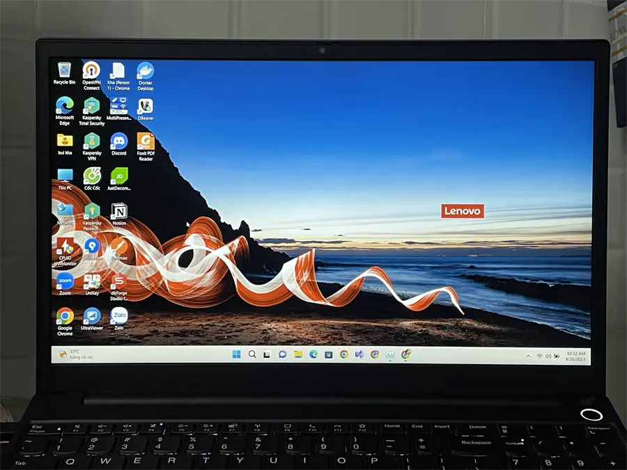 Khách hàng review Laptop Lenovo ThinkPad E15 Gen 4 i7 1260P/16GB/512GB/Win11 (21E600CPVN) 2