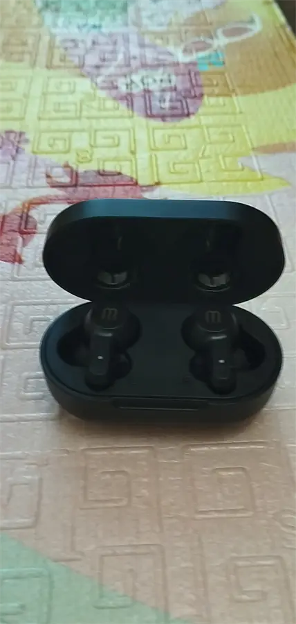 Khách hàng review Tai nghe Bluetooth True Wireless Mozard Air 3 8