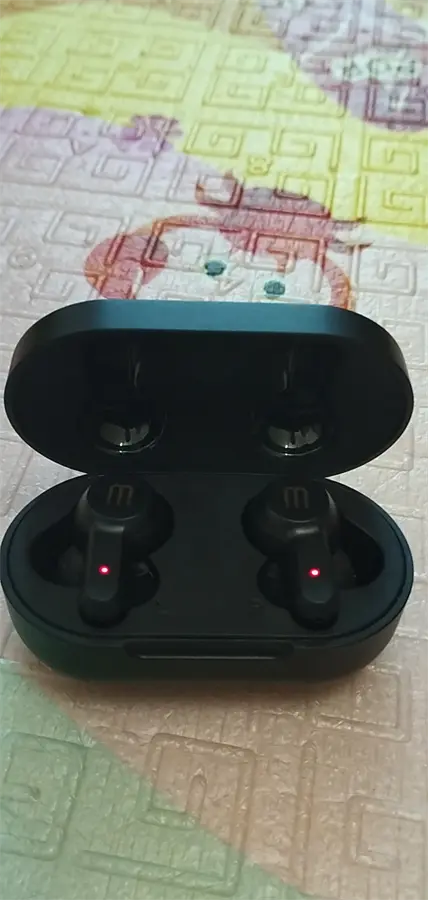 Khách hàng review Tai nghe Bluetooth True Wireless Mozard Air 3 6