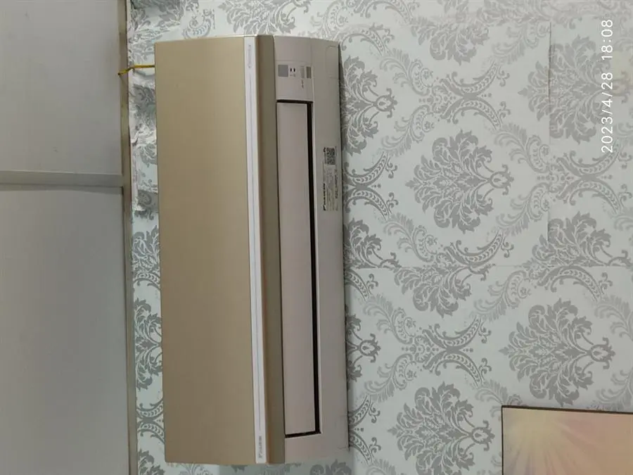 Khách hàng review Điều hòa Daikin Inverter 8500 BTU FTKB25WMVMV 15