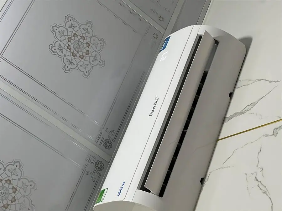 Khách hàng review Máy lạnh Funiki Inverter 1 HP HIC09TMU 13
