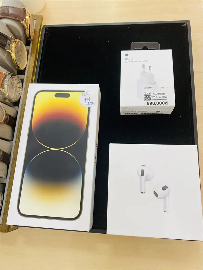 Khách hàng review Điện thoại iPhone 14 Pro Max 512GB 2