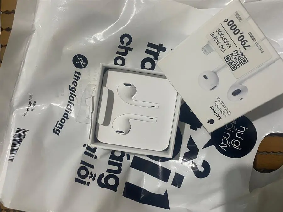Khách hàng review Tai nghe Có Dây Apple MMTN2 6