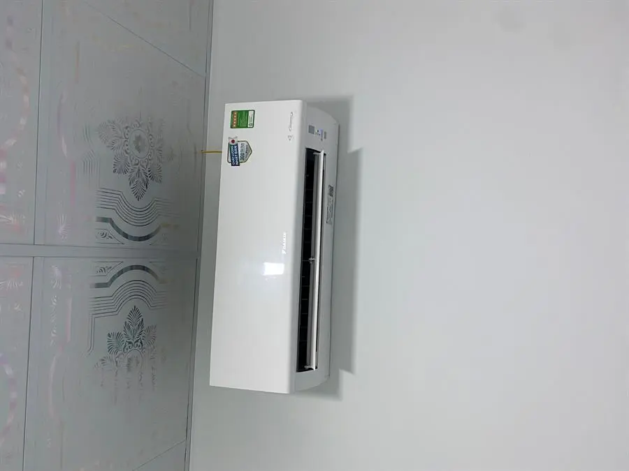 Khách hàng review Máy lạnh Daikin Inverter 1 HP ATKF25XVMV 70