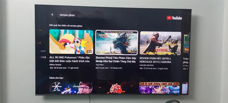 Khách hàng review Smart Tivi Samsung 4K Crystal UHD 65 inch UA65AU8100 15