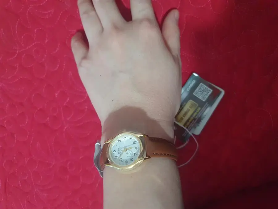 Khách hàng review Đồng hồ CASIO Timeless 23 mm Nữ LTP-1094Q-7B8RDF 1