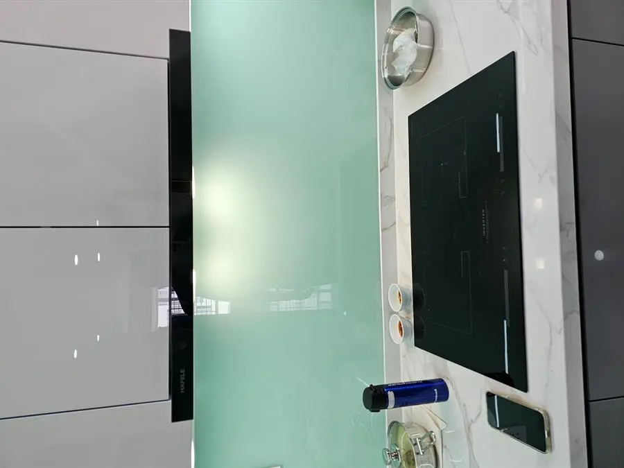 Khách hàng review Máy hút mùi âm tủ Hafele HH-SG70A (533.89.021) 1
