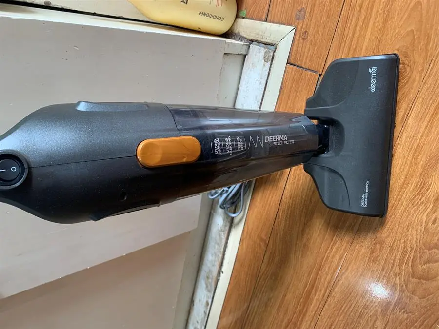 Khách hàng review Máy hút bụi cầm tay Deerma DX115C 26