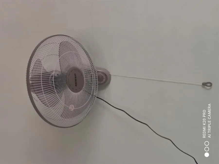 Khách hàng review Quạt treo tường Senko 3 cánh T1680 47W 11