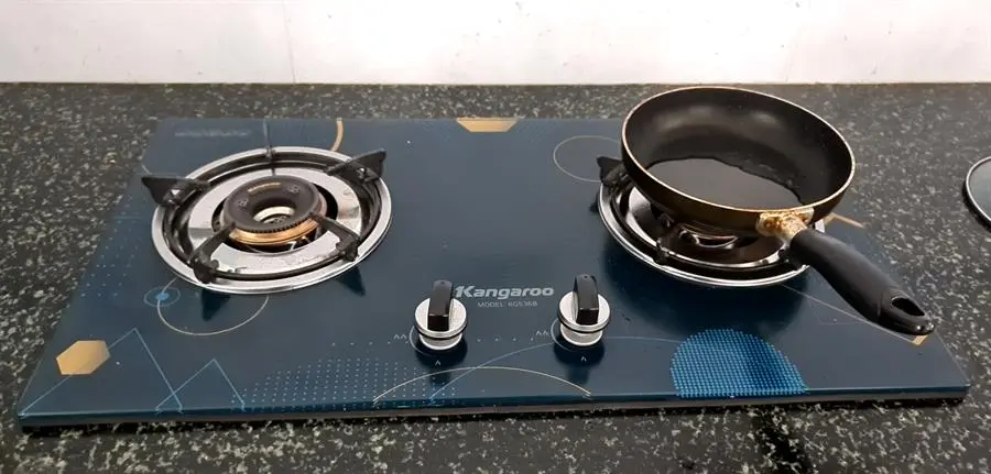 Khách hàng review Bếp ga âm Kangaroo KG536B 2